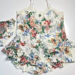 Victoria Secret NWT Vintage Gold Label Camisole 2 Piece Floral Feminine Size S